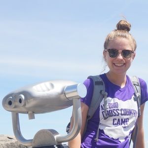 Meet your Posher, Lydia